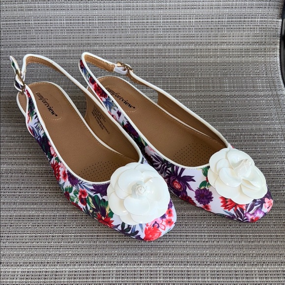 Comfortview Floral Slingback Flats - Red, Purple, White - Picture 1 of 17